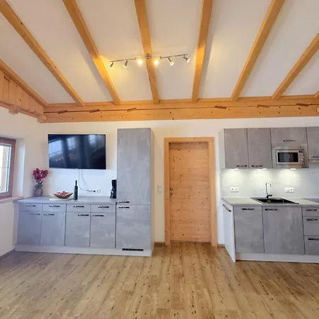 Daire Hocheben By Interhome Ramsau im Zillertal