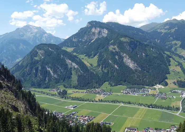 Hocheben By Interhome Apartment Ramsau im Zillertal